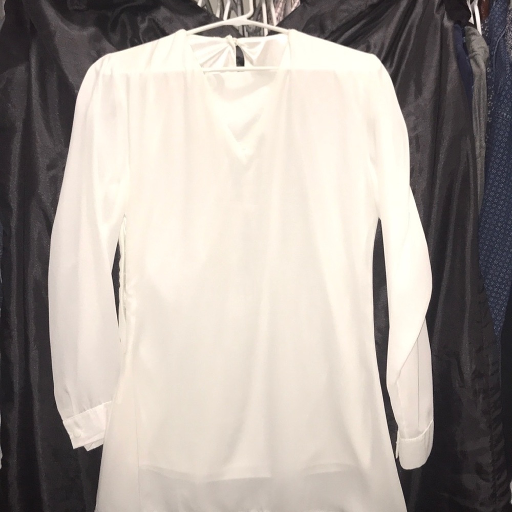 Mimi long white sleeve dress